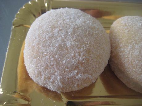 MANTECADOS HOJALDRADOS DE MASA DE PAN