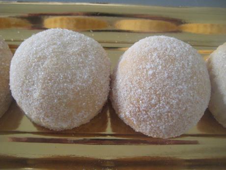 MANTECADOS HOJALDRADOS DE MASA DE PAN