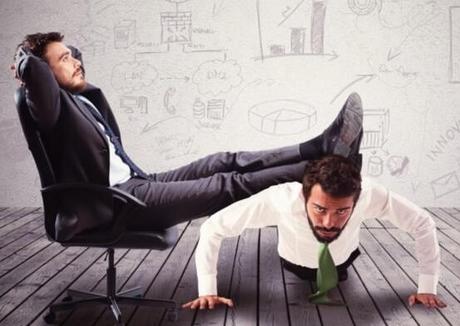 El Informe Deloitte: trabajadores abrumados por jefes incompetentes