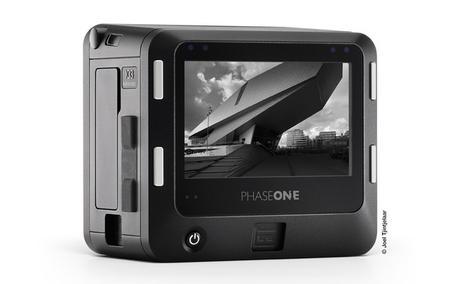 Phase One IQ3 100MP Achromatic, primer respaldo digital de blanco y negro y 100 megapíxeles Phase One Iq3 100mp Achromatic
