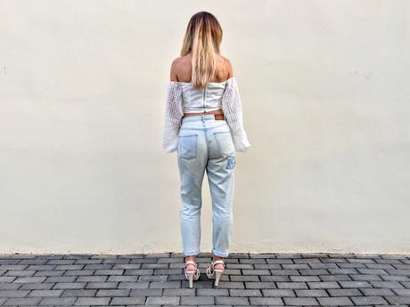 LANTERN SLEEVES LANTERN SLEEVES