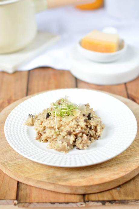 Risotto de setas al PX  con cebolla negra