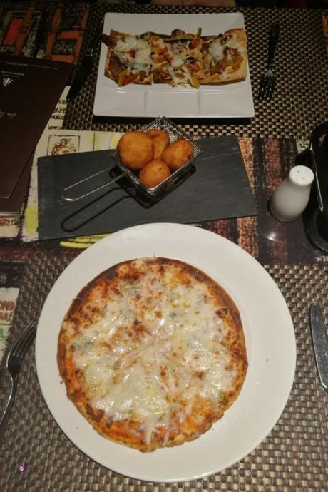 nuestro plan de miercoles es cena y cine para desconectar de la semana y relajarnos planes molones fines de semana