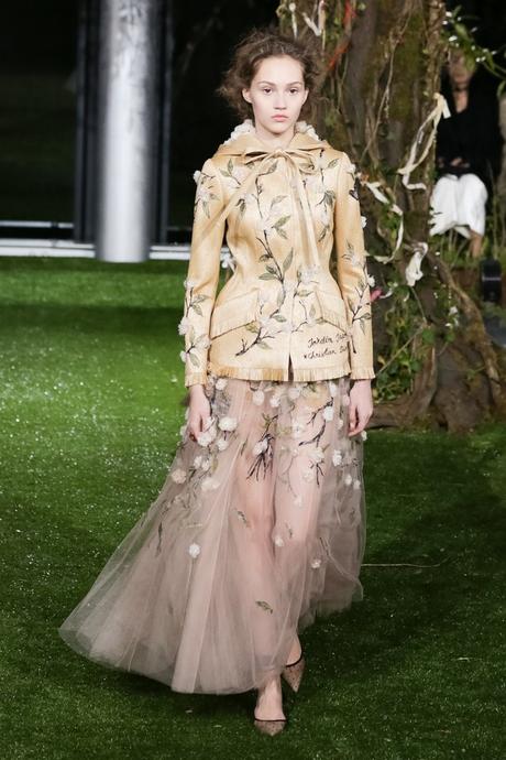 ALTA COSTURA DE DIOR EN JAPON