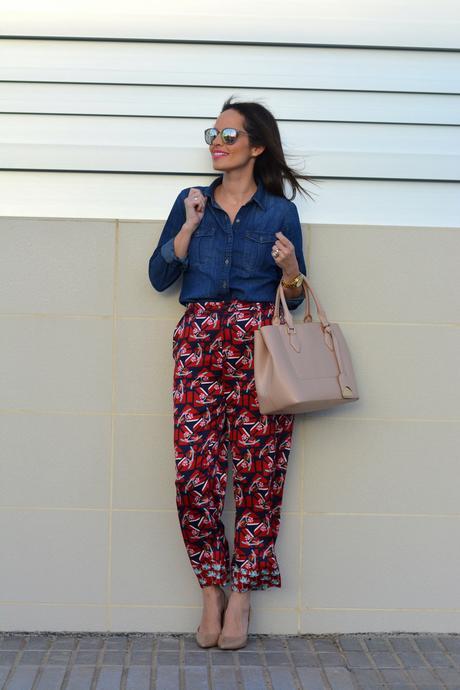 look-pantalón-pijama-outfit