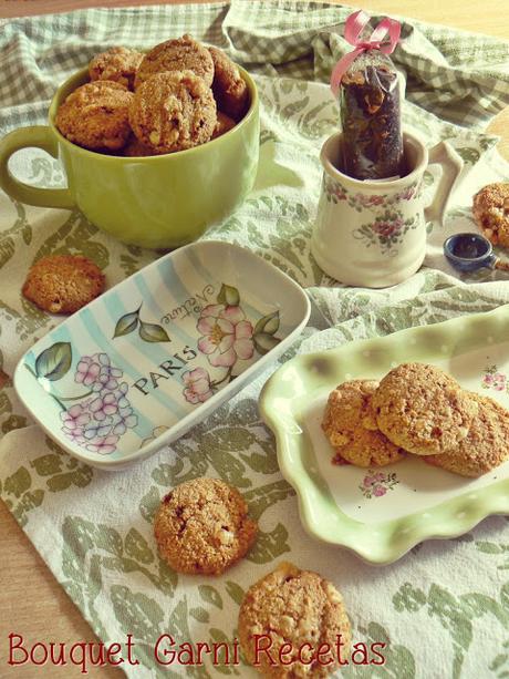 Cookies de avena, coco y chocolate blanco