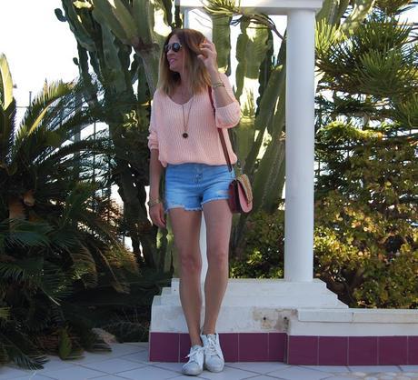 uNA dE sHORTS #nOUNIFORMES