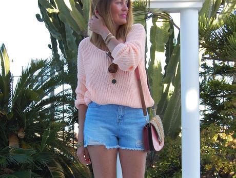 uNA dE sHORTS #nOUNIFORMES