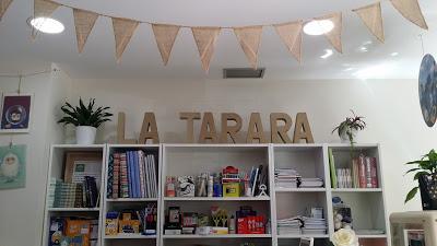 Librerías: La tarara