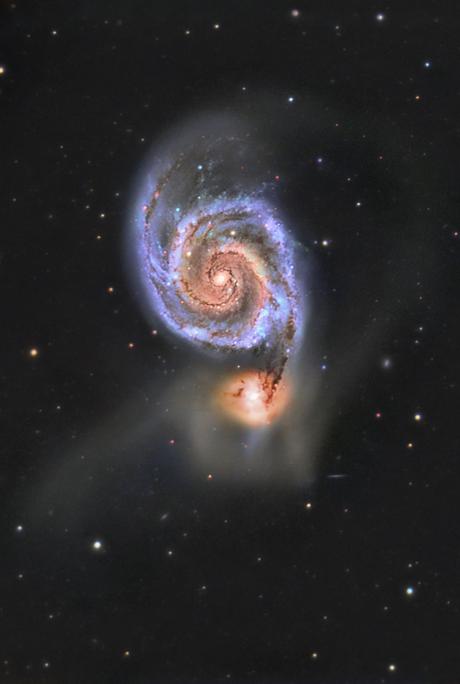 ✨Cuando dos galaxias se atraen