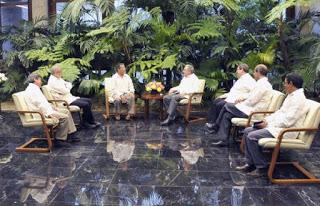 Recibió Raúl Castro a delegaciones de las FARC-EP y el ELN