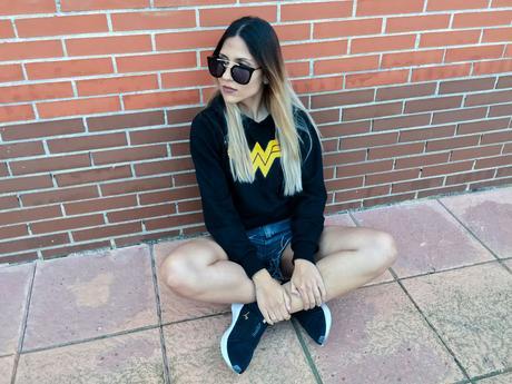WONDER WOMAN