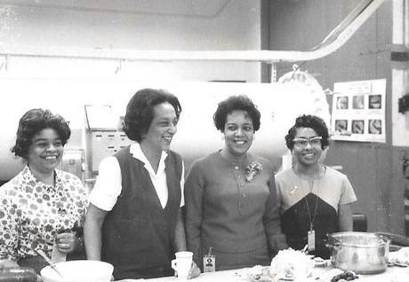 FIGURAS OCULTAS: La Cara Más Oculta de la NASA