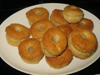 ROSQUILLAS DE HOJALDRE