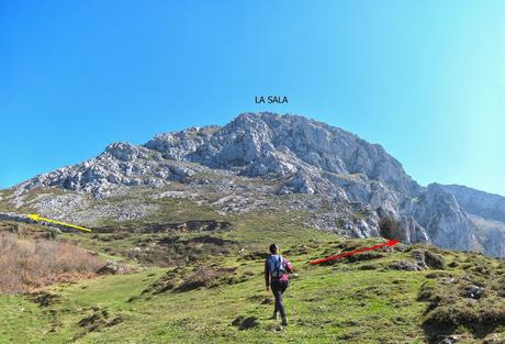 Peña Gradura desde Gradura por la Mucheirina