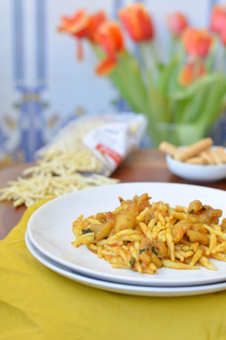 Pasta con Sepia y Albahaca