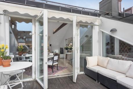 mesa de comedor estilo escandinavo distribución diáfana decoración comedores decoración áticos blog decoración nórdica 