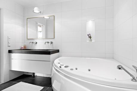 mesa de comedor estilo escandinavo distribución diáfana decoración comedores decoración áticos blog decoración nórdica 