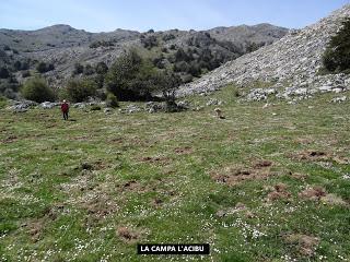 El Val.le Peral-Campa la Soma-La Mesta-Les Mines de Texeo-Llazarandín-L'Abeduriu-La Paradiel.la