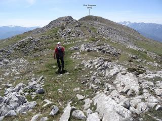 El Val.le Peral-Campa la Soma-La Mesta-Les Mines de Texeo-Llazarandín-L'Abeduriu-La Paradiel.la