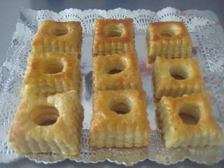 HOJALDRES DE MIEL O DE ASTORGA HOJALDRES DE MIEL O DE ASTORGA