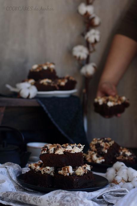 Brownie tradicional al estilo Rocky Road