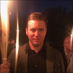 “Es un ataque a toda la gente blanca”