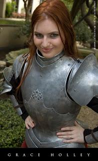 Apología con fotos de las chicas con armaduras de placas completas