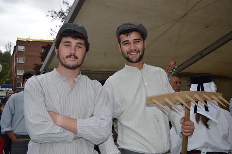 FESTIVAL DE COROS Y DANZAS Y CONCENTRACIÓN DE PENDONES