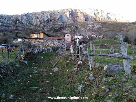 Villa de Sub (La Villa). Valle del Privilegio.