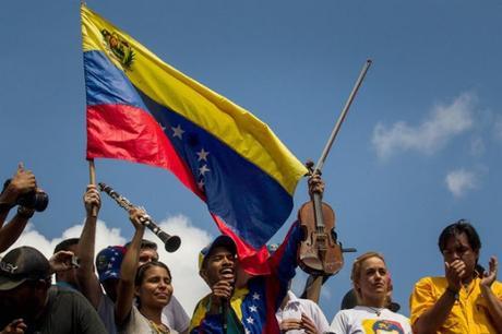 Oposición Venezolana cumple 50 días en las calles