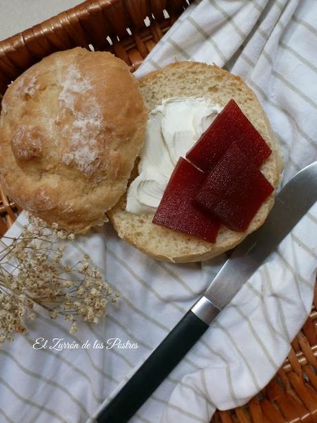 Bollos de Queso Crema