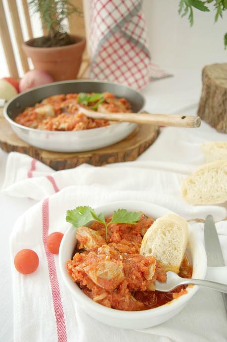 Atún con tomate, no es de mi abuela pero como si lo fuera Atún con tomate, no es de mi abuela pero como si lo fuera