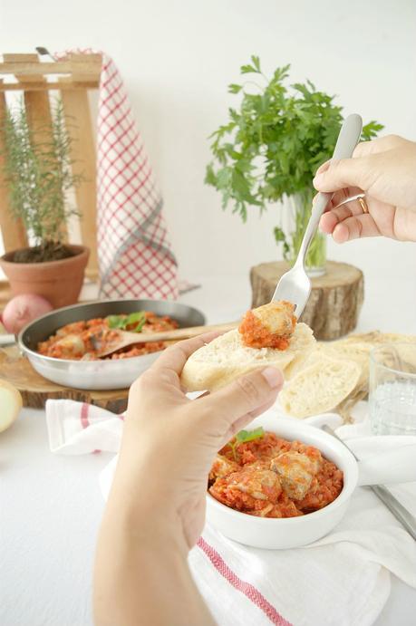 Atún con tomate, no es de mi abuela pero como si lo fuera Atún con tomate, no es de mi abuela pero como si lo fuera