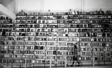 “Uso película en blanco y negro, y no en color, porque el mundo que me rodea lo veo así”: Manuel Moraleda, fotógrafo analógico Img844