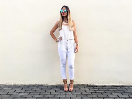 WHITE FRINGED WHITE FRINGED