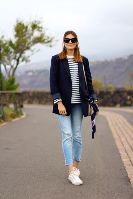 Sporty Navy Style