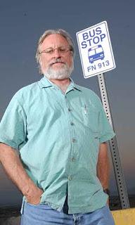 David Schmoeller, un cineasta muy vinculado al cine de terror y fantástico.