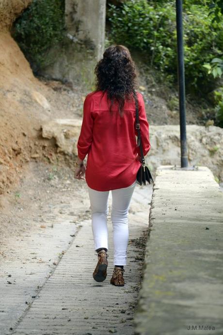 RED & WHITE & LEOPARD.