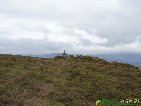 Ruta de los Castros: Llegando a la cima del Penácaros