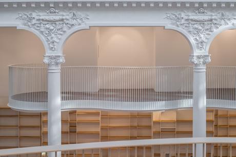 Carturesti Carusel, una lujosa librería que evoca la relación entre la cultura y la arquitectura