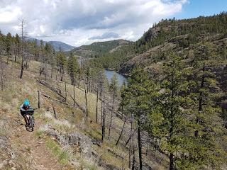 EN BICI POR KELOWNA