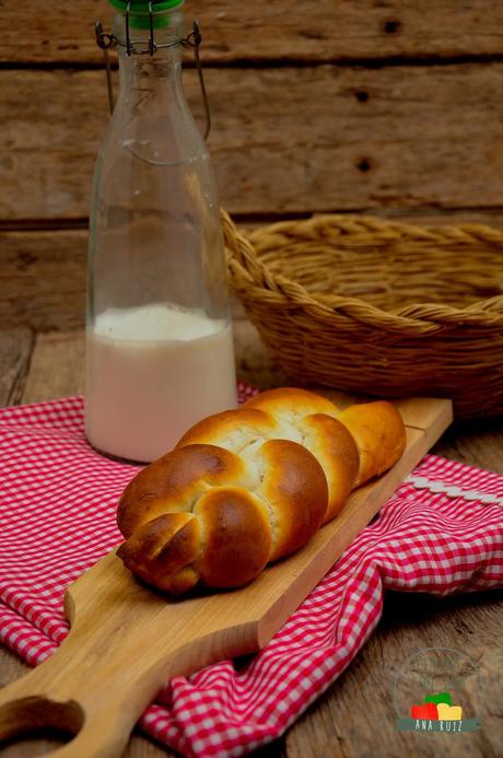 PAN DE LECHE CASERO CON RELLENO DE CHOCOLATE