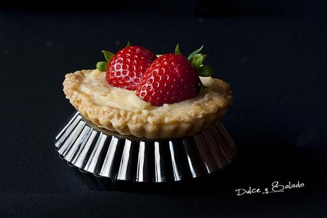 Tartaletas de Hojaldre Rápido Rellenas de Crema Pastelera