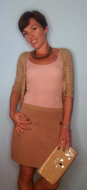 Look rosa y camel (maquillaje con Sleek y propuesta de moda)