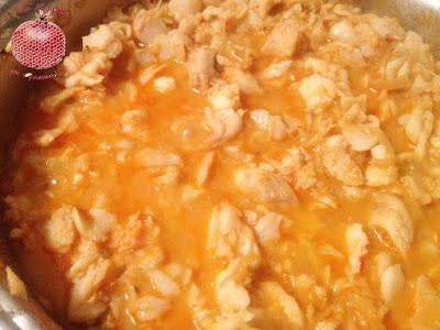 Lasaña de merluza y gambones