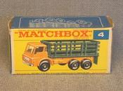Dodge caja madera