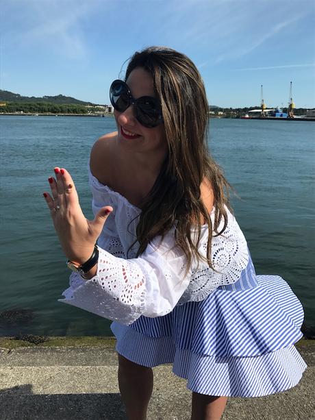 Stripes asymmetric skirt