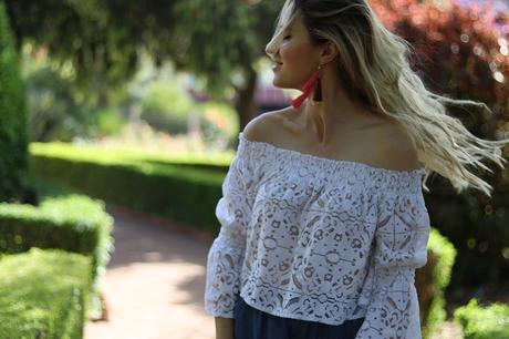 WHITE LACE WHITE LACE