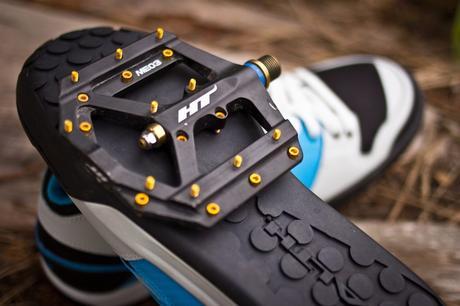 ¿Cómo elegir correctamente los pedales?